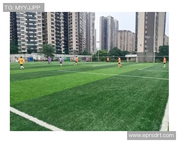 小足球球星崛起：年轻天才如何在绿茵场上书写属于自己的传奇