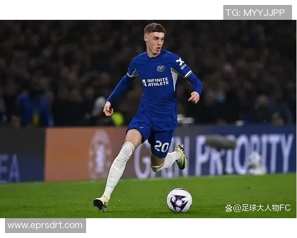 足球界腿最长的球星是谁 揭秘世界足坛腿长天赋与技巧的完美结合